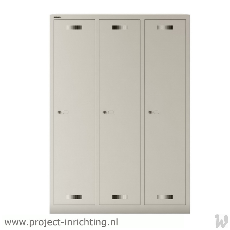 33 Bisley Monobloc Lockers